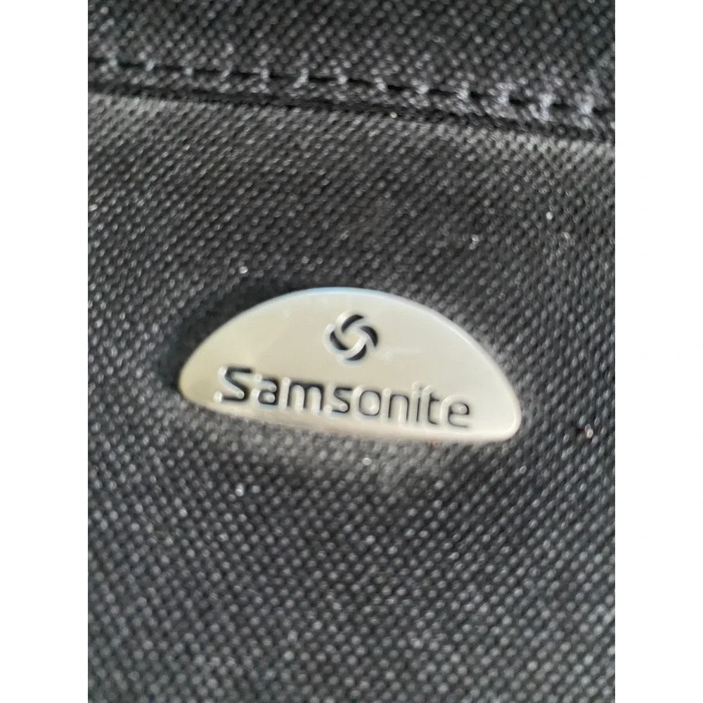 Samsonite Black Ballistic Nylon Laptop Messenger Bag Briefcase Travel Commuter